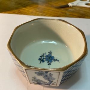 Stoneware teacup.   Otagiri